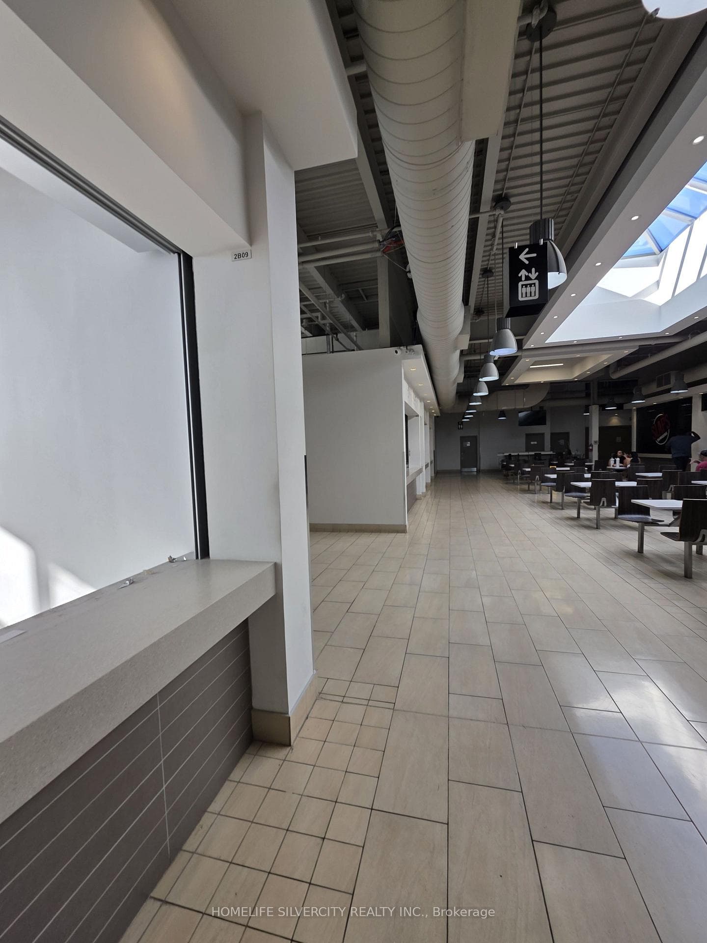 7215 Goreway Drive Unit 2B08 photo 5