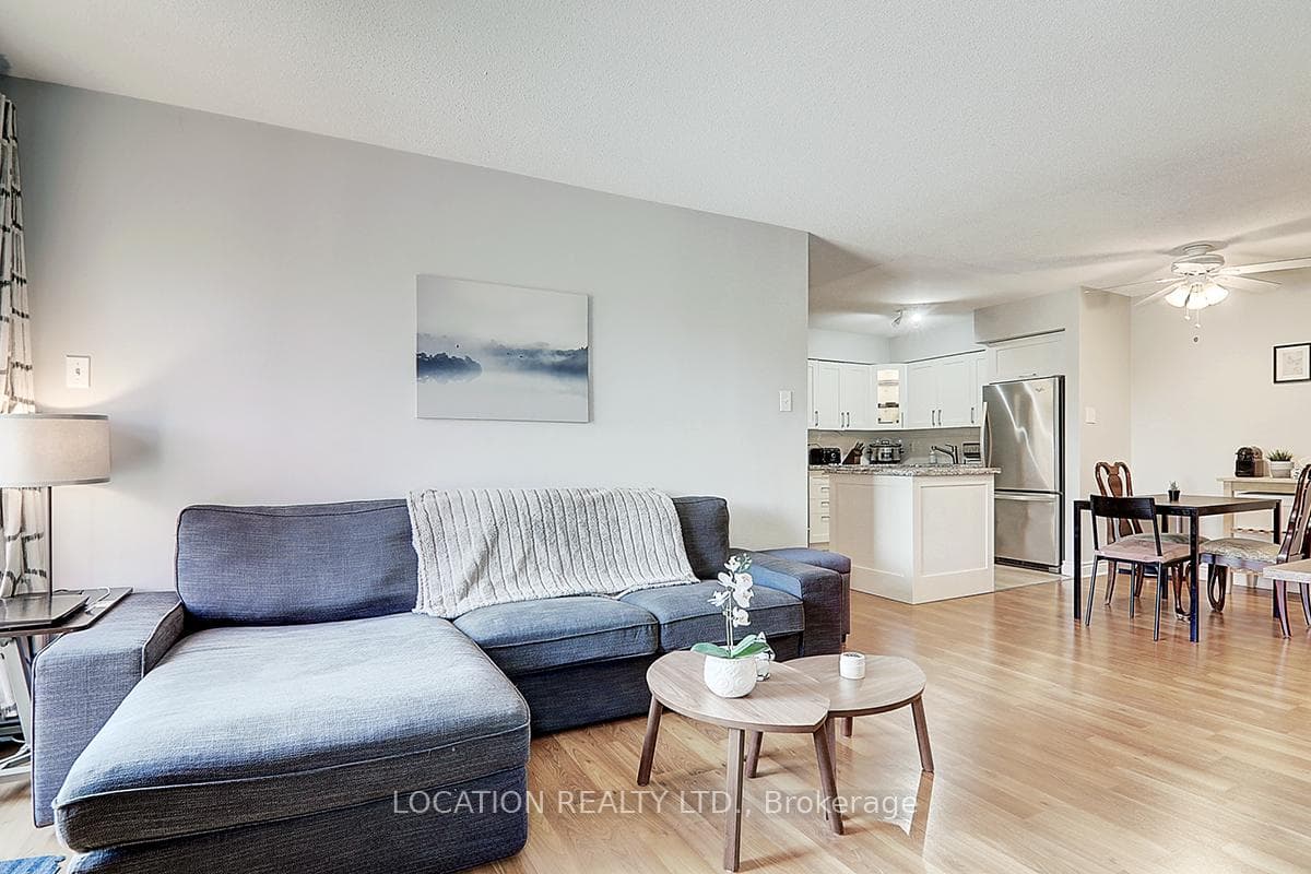 1508 Pilgrims Way Unit 831 photo 14