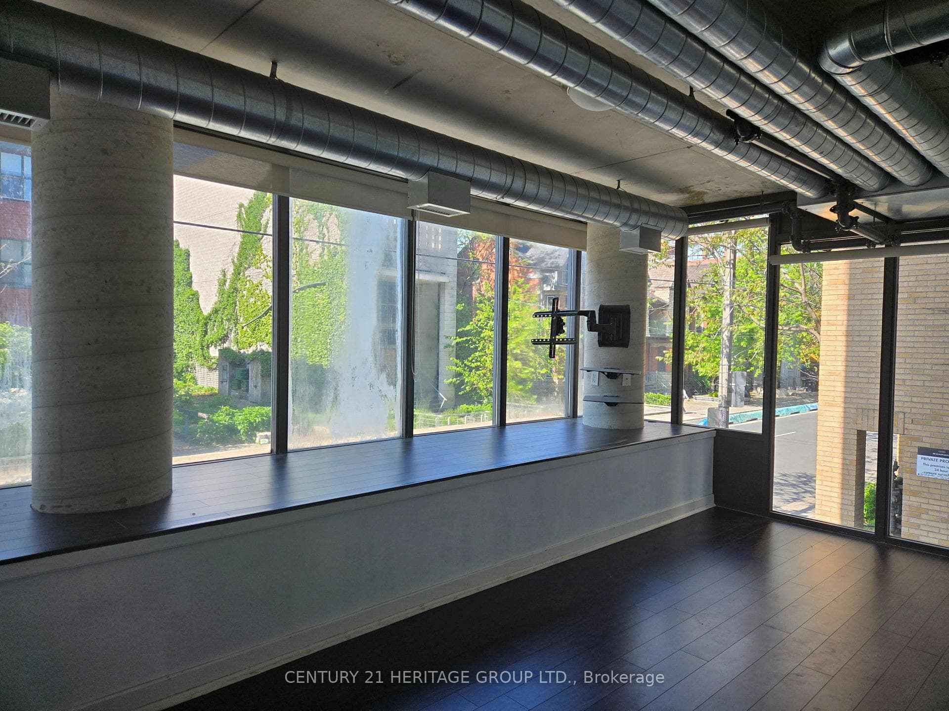 533 Richmond Street Unit 201 photo 9