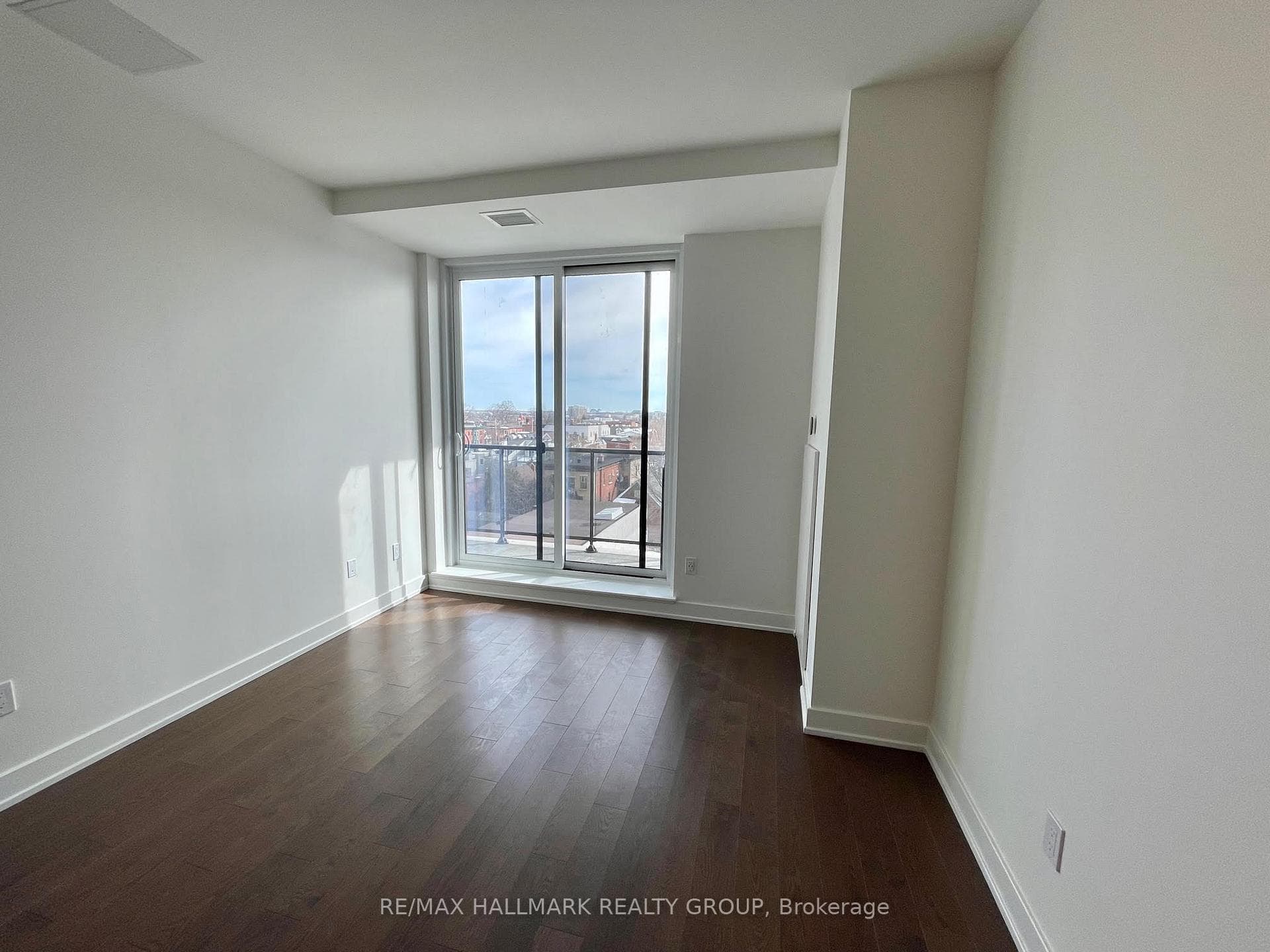 560 RIDEAU Street Unit 622 photo 11