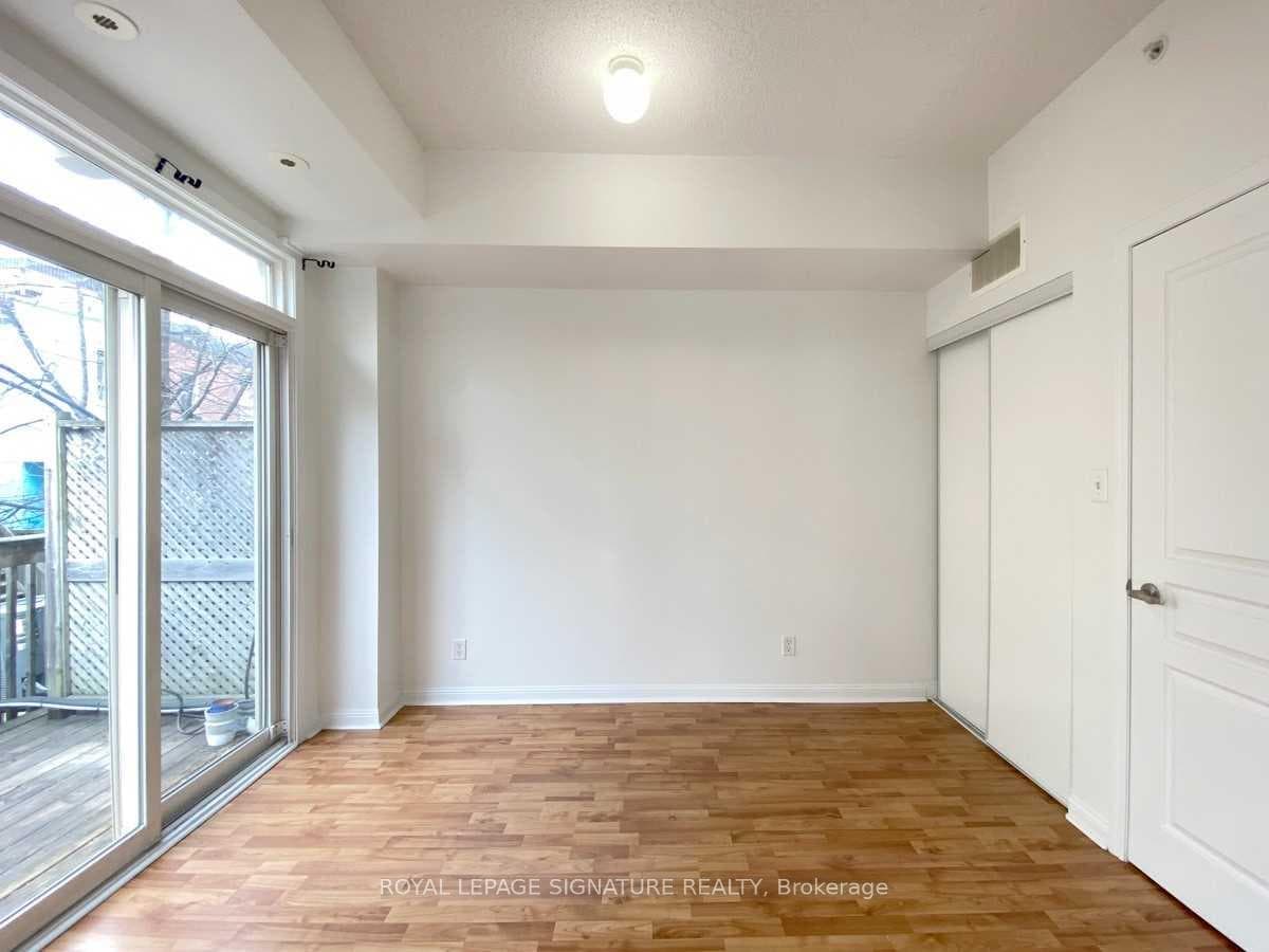 88 Carr Street Unit 2 photo 9
