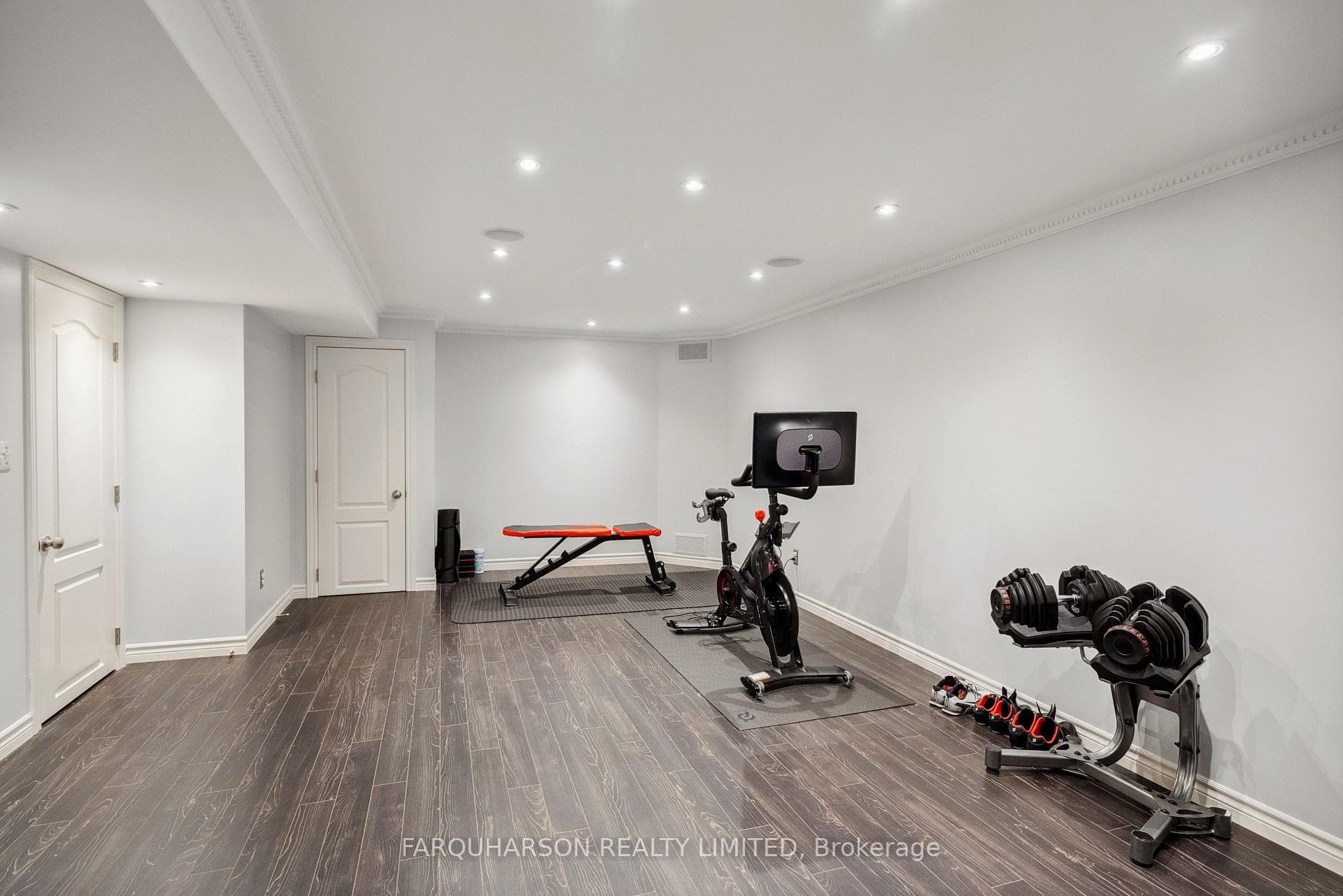 19 Grubin Avenue photo 28