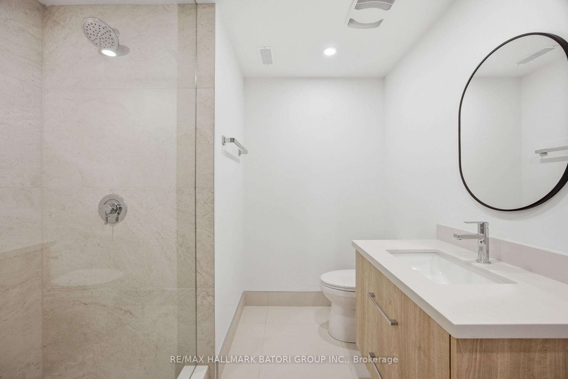56 Camberwell Road Unit 2 photo 28