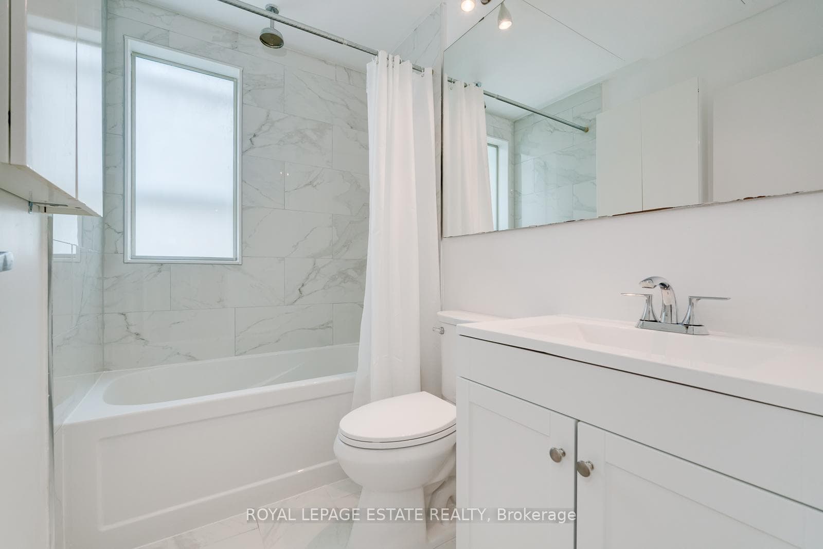 Newly Renovated Bathroom