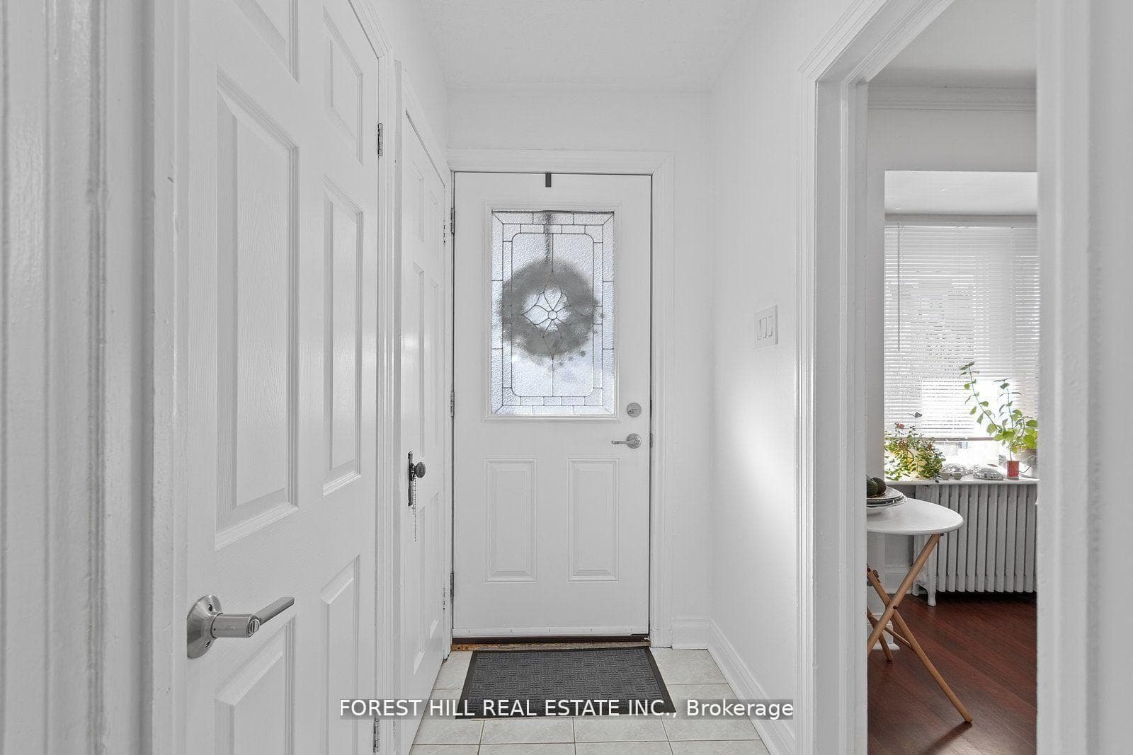 55 Hartley Avenue photo 4