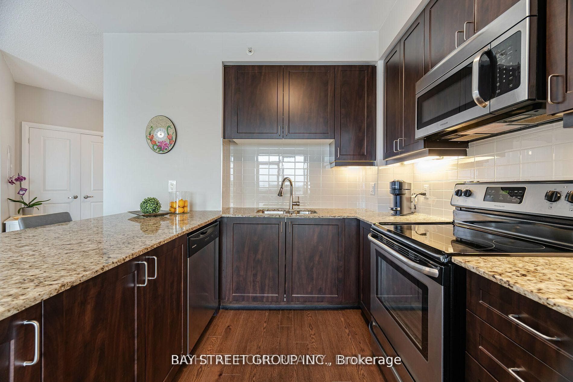 24 Woodstream Boulevard Unit 616 photo 13