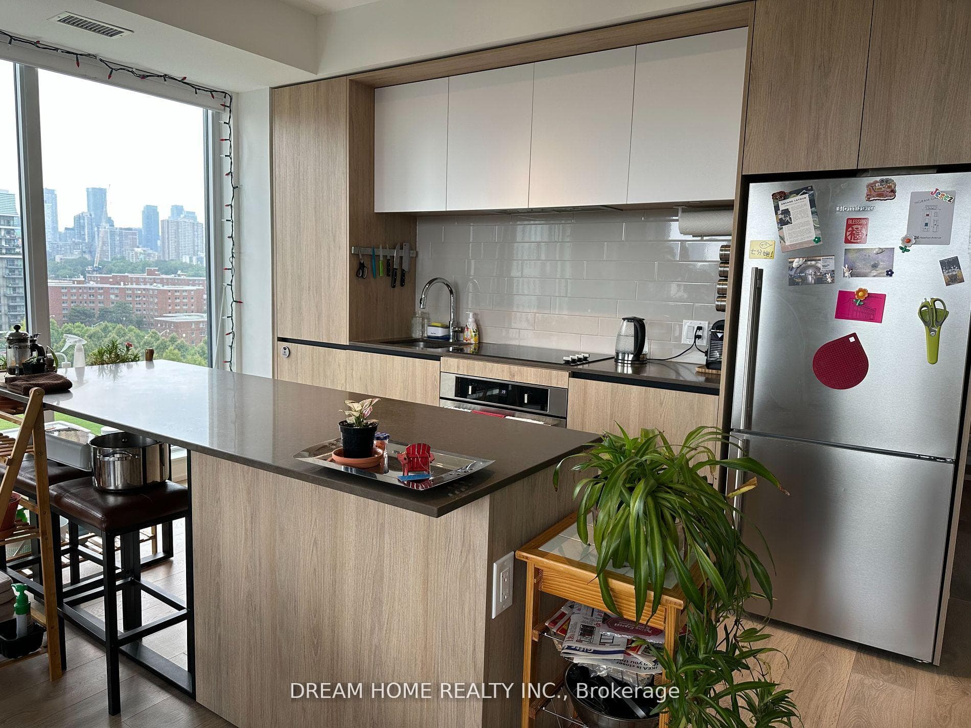 225 Sumach Street Unit 905Rm B photo 6