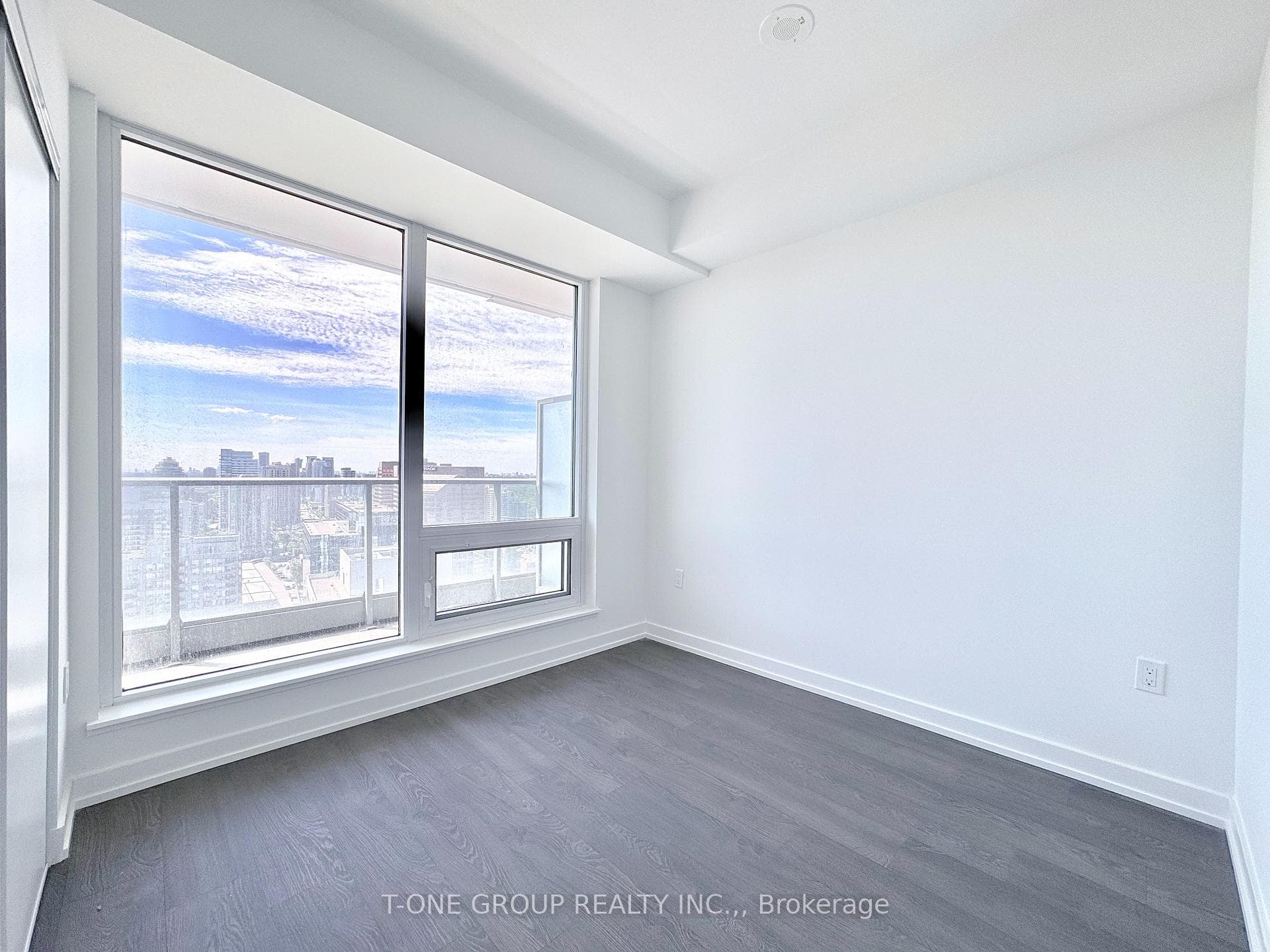 8 Olympic Garden Drive Unit S3003 photo 18