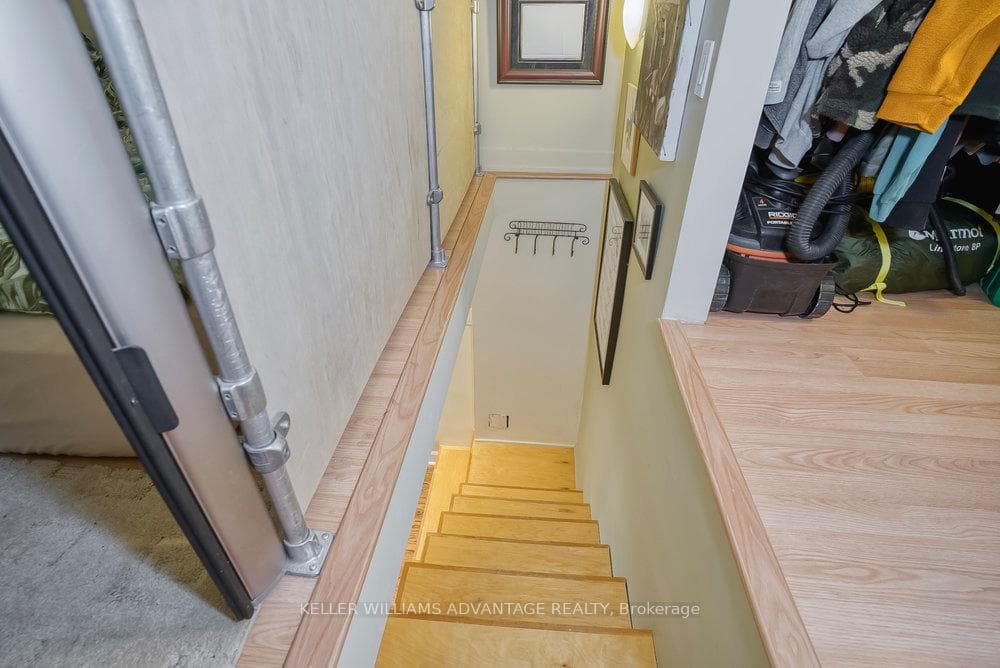 160 Baldwin Street Unit 318 photo 34
