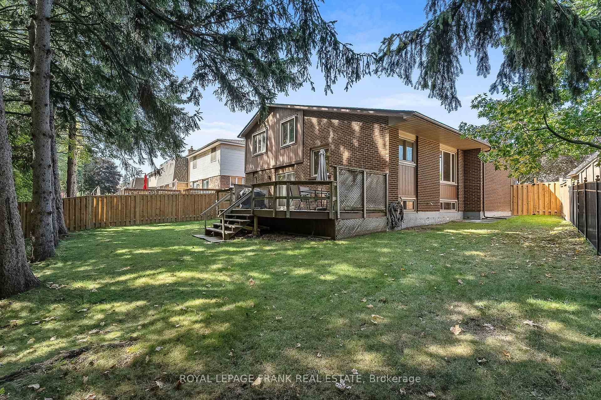1773 Storrington Street photo 34