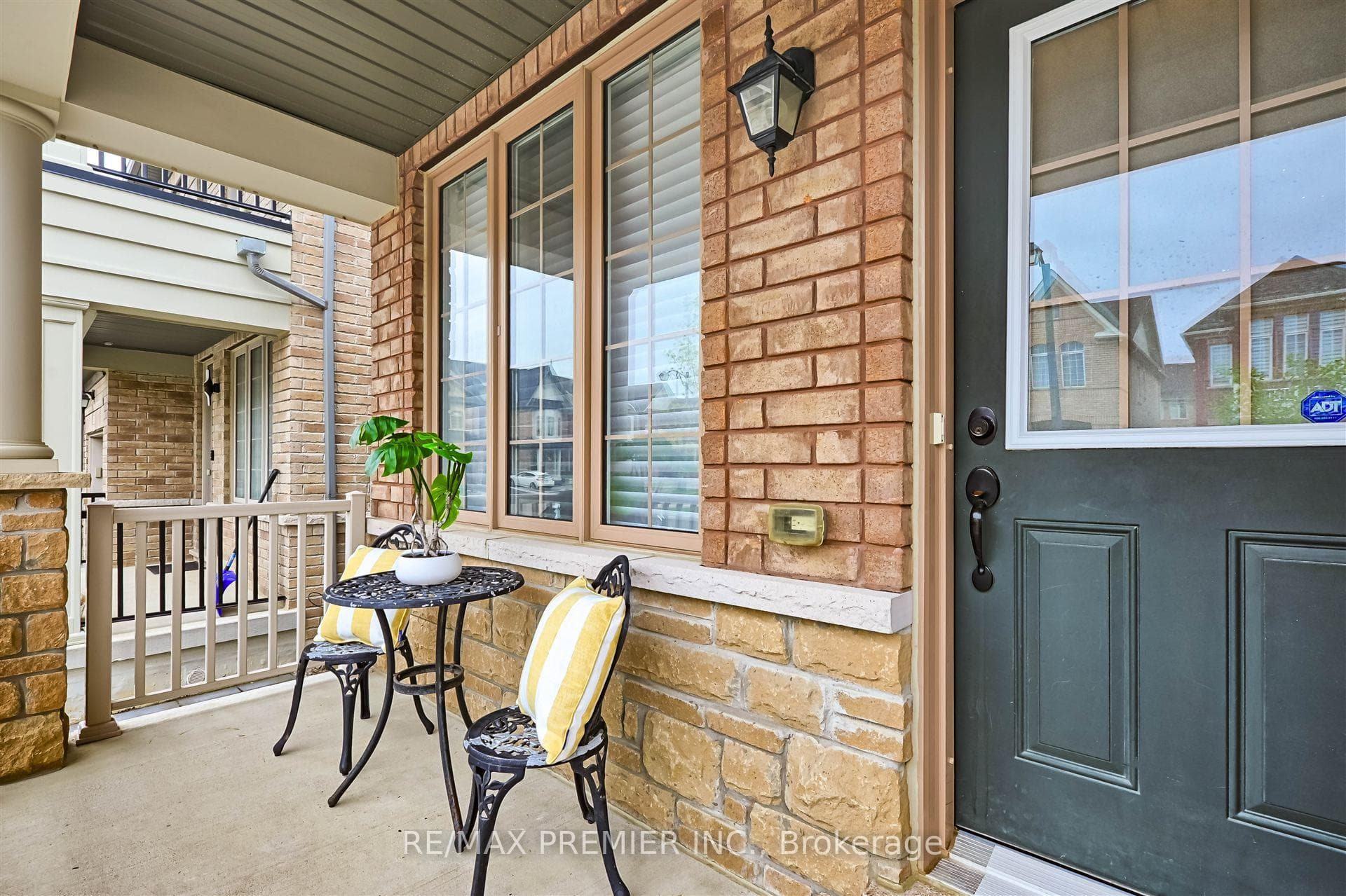 268 Kincardine Street photo 3