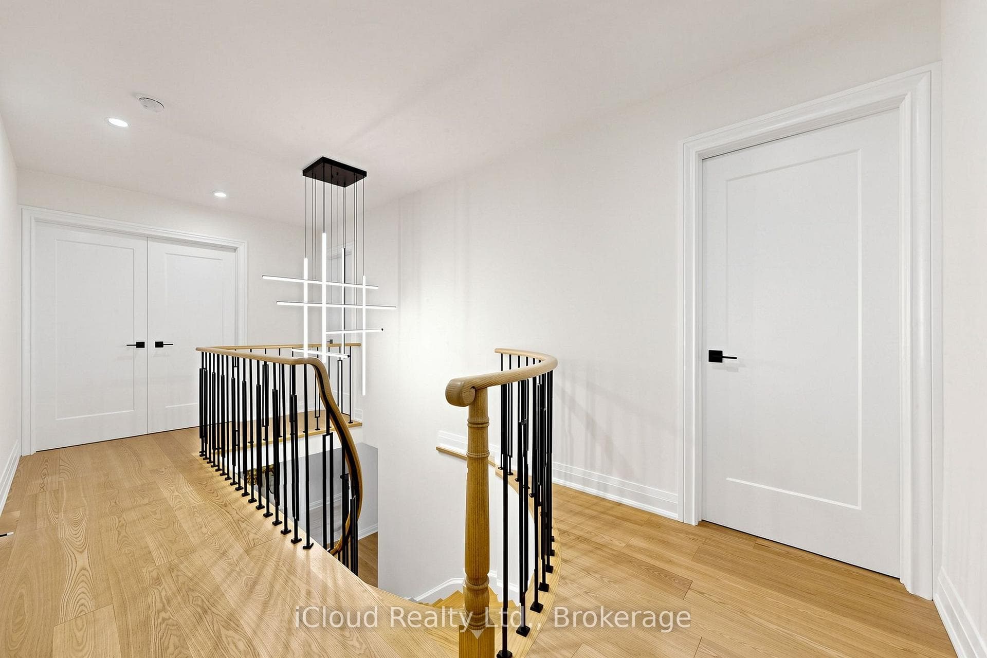 15 San Marko Place photo 17