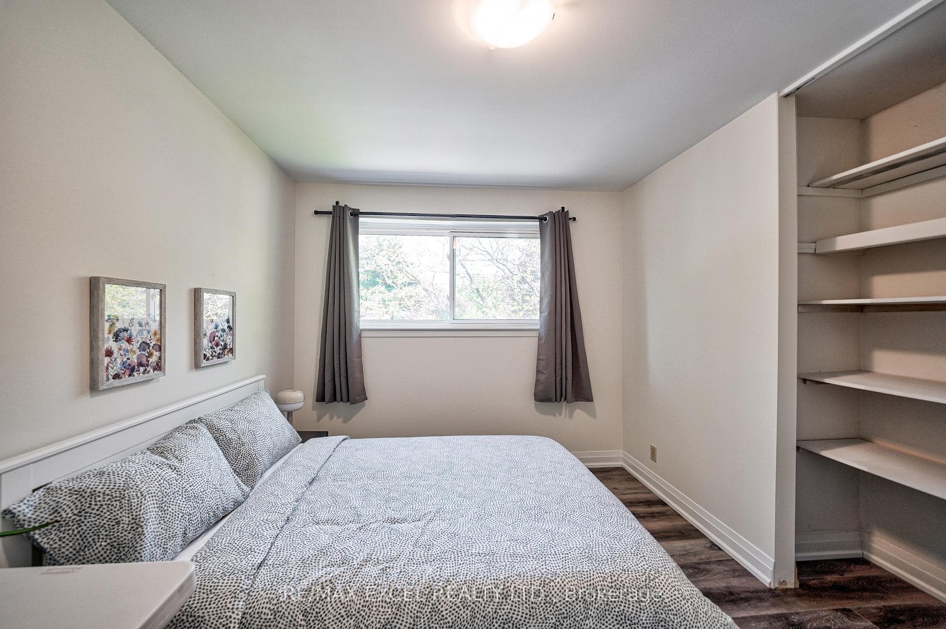50 Axsmith Crescent photo 25