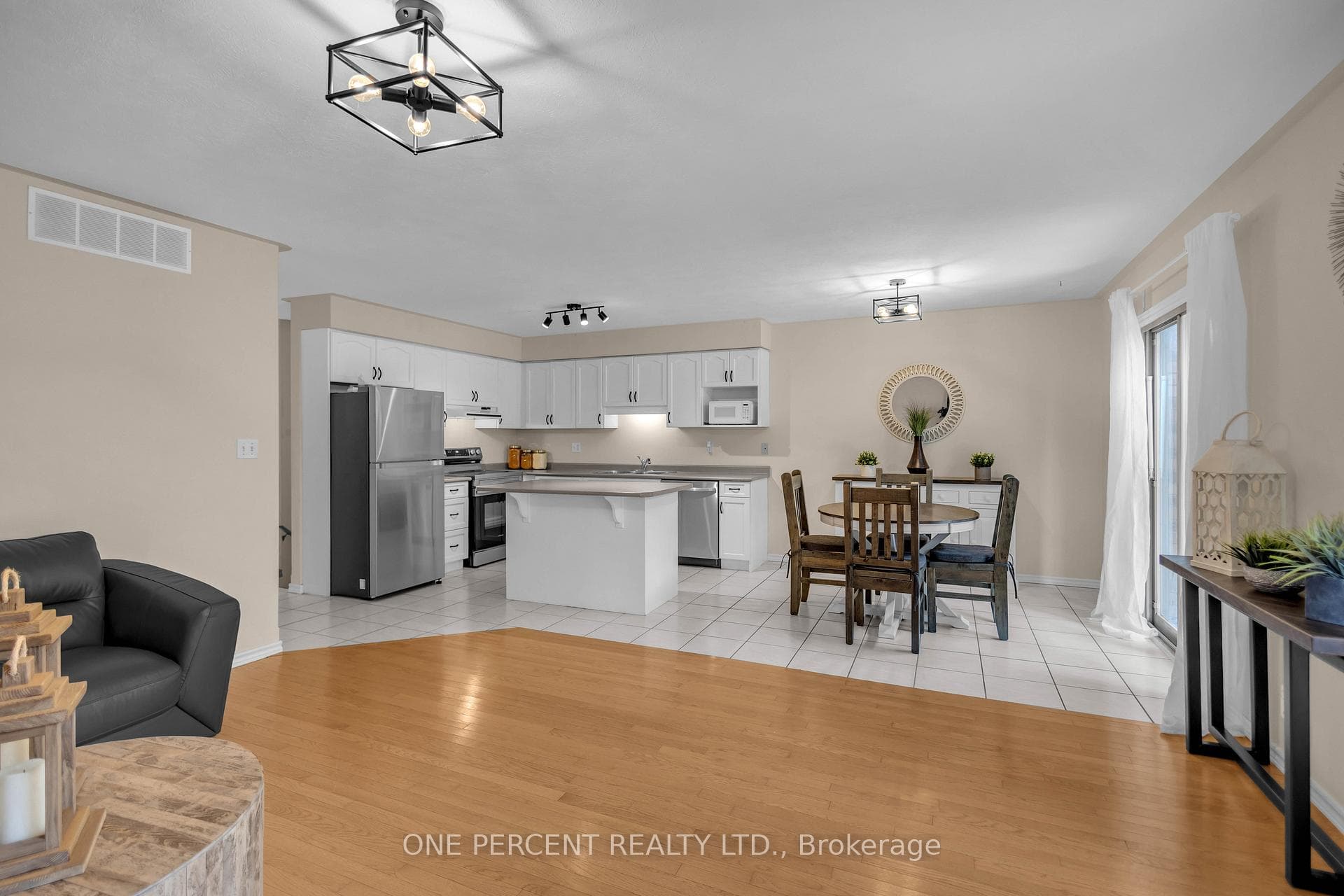 66 Hanlon Place photo 14