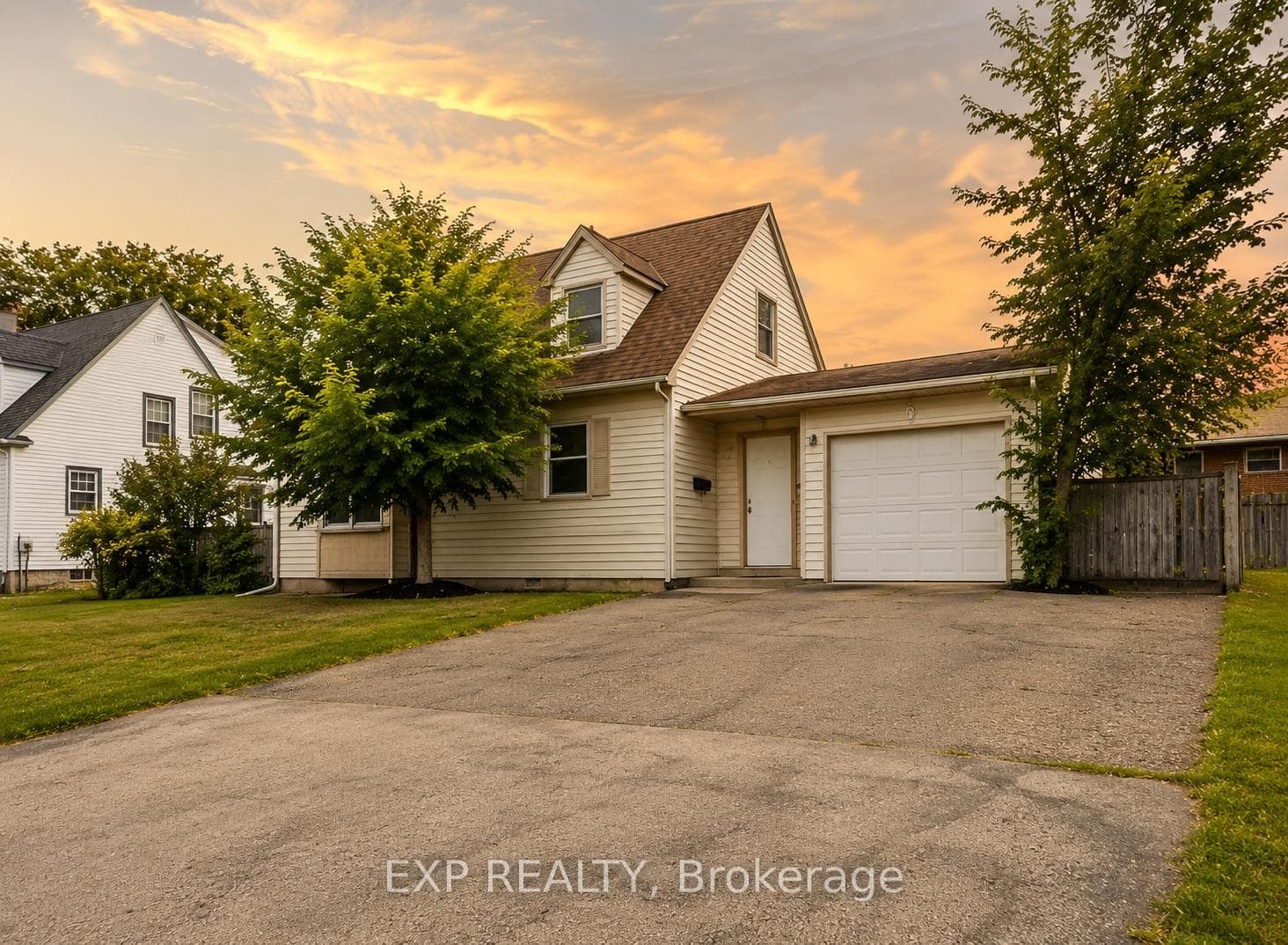 208 Thorold Road photo 1