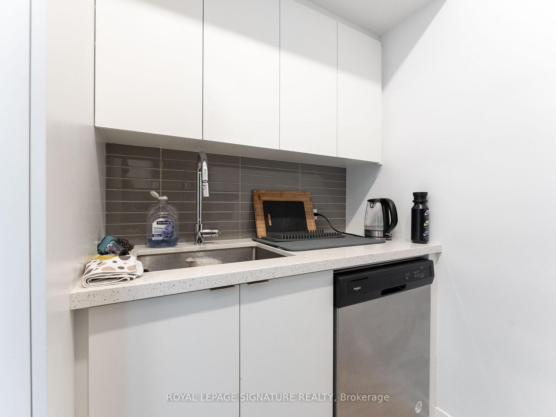 30 Tretti Way Unit 1009 photo 9
