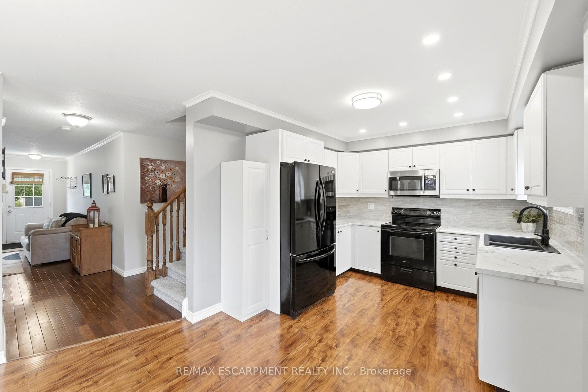 79 Cleghorn Drive photo 10