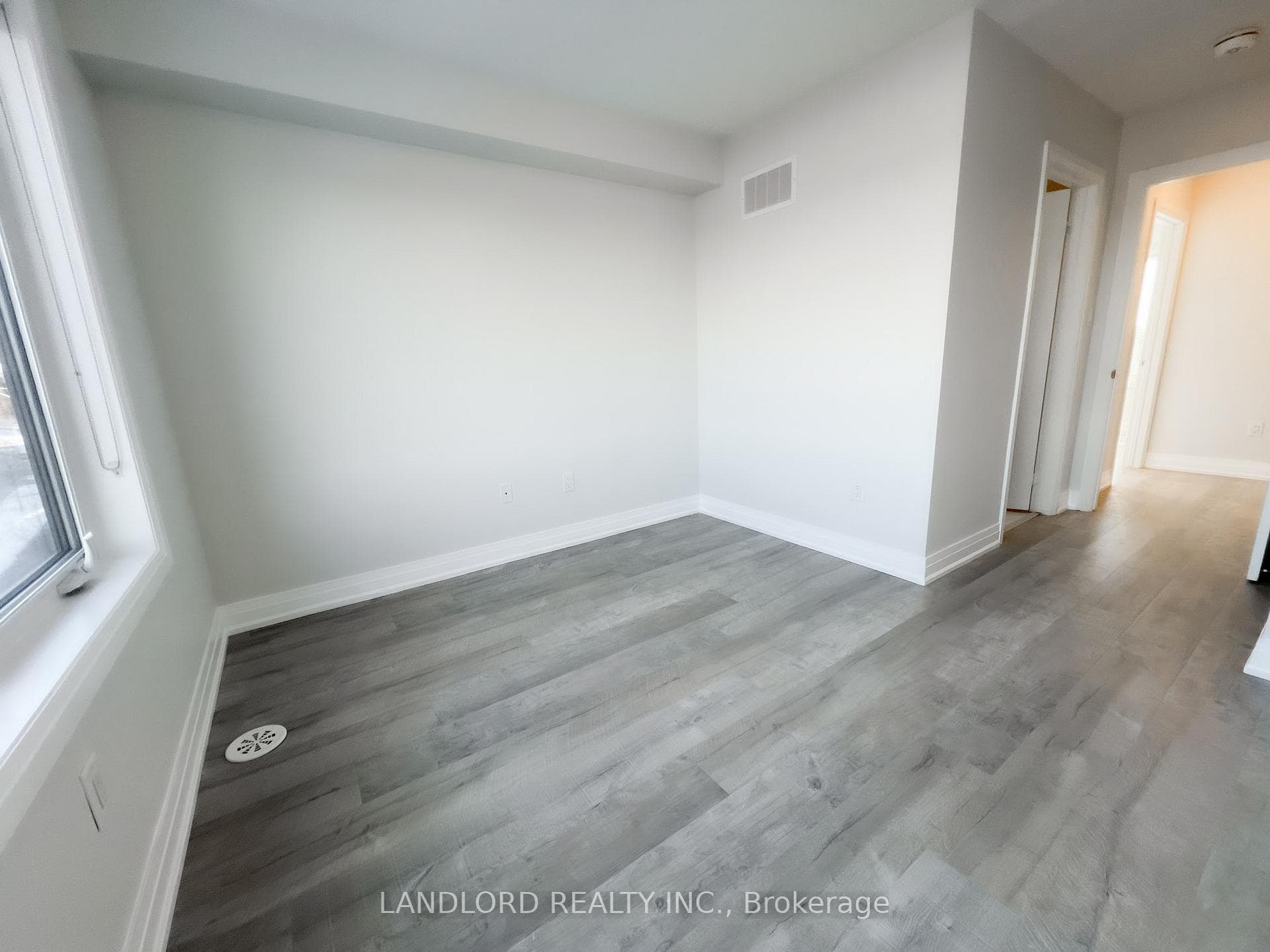 169 Downsview Park Boulevard photo 16