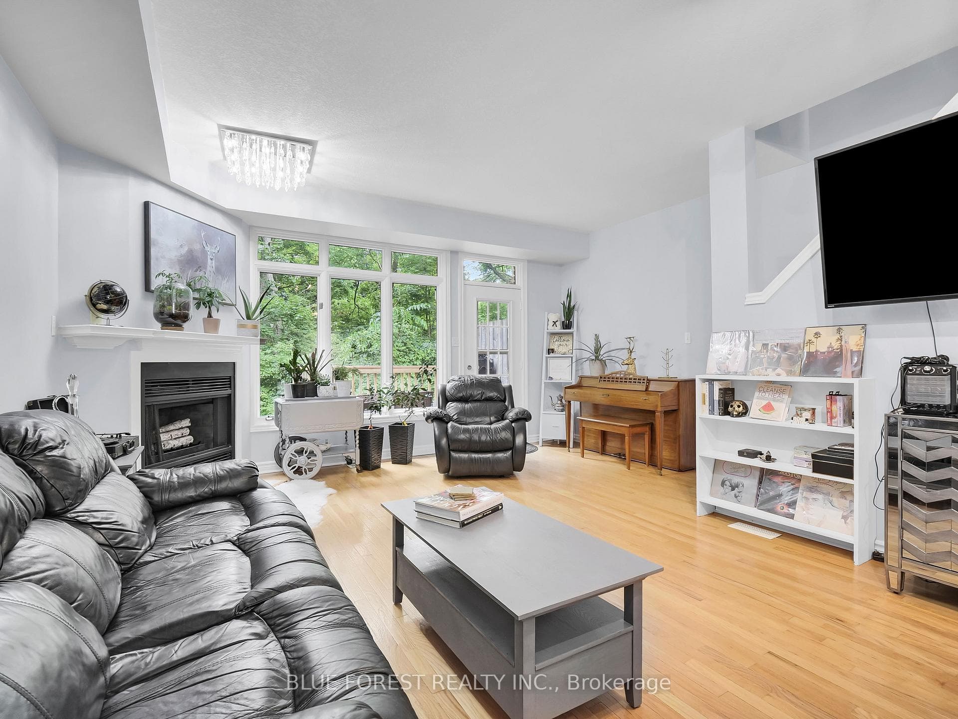 1415 Commissioners Road Unit 26 photo 18