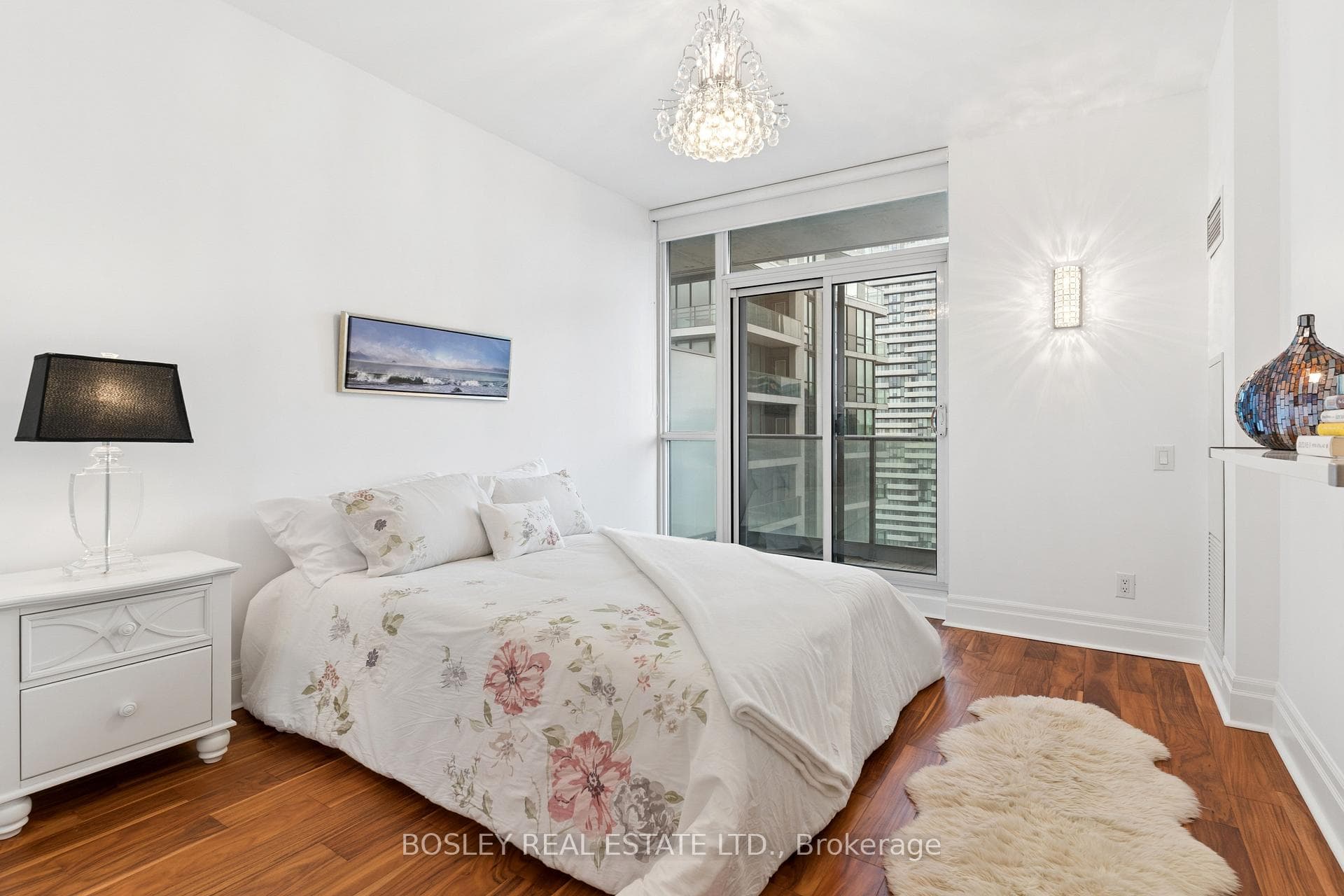 16 Harbour Street Unit 4501 photo 21