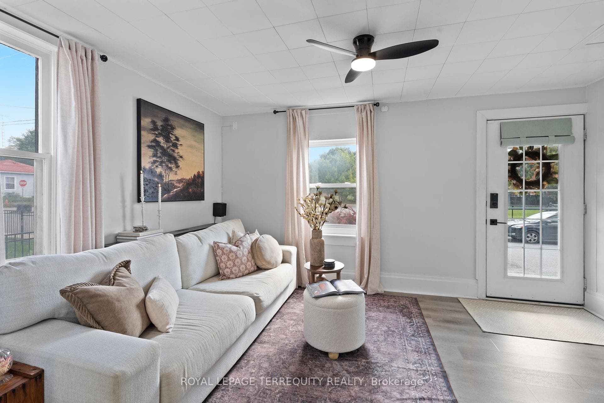 Front Entrance/Living Room