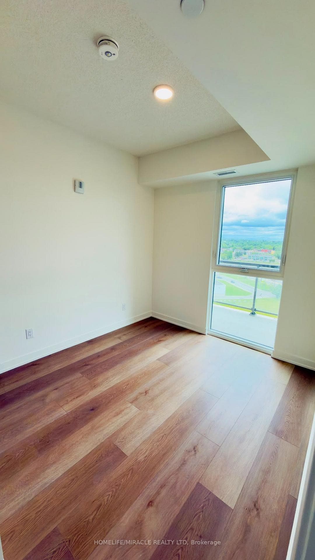 33 Erie Avenue Unit 1205 photo 7
