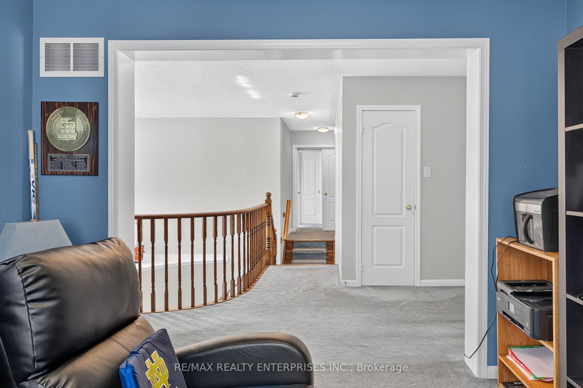 987 Stearn Place photo 30