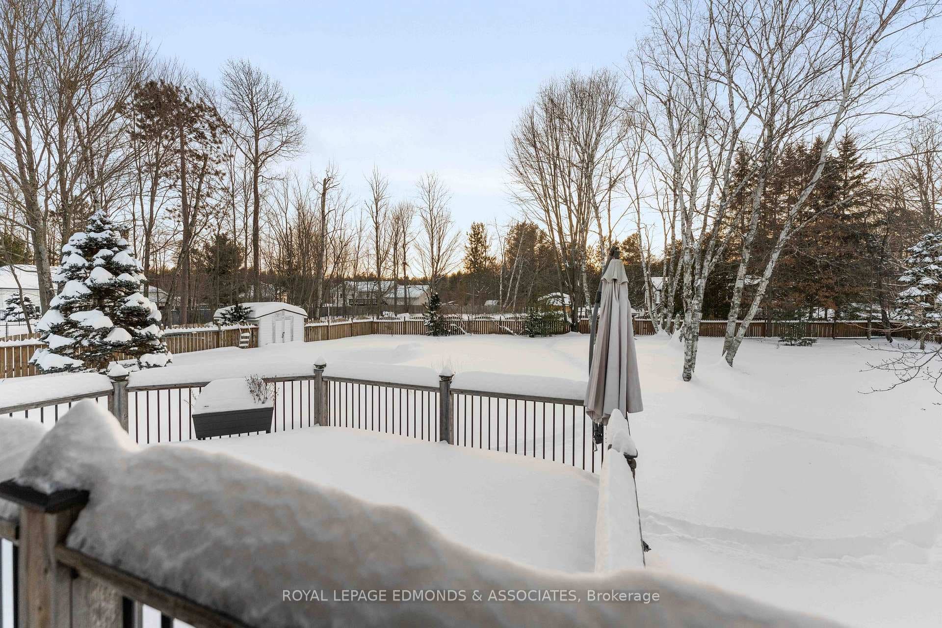 28 Heritage Drive photo 40