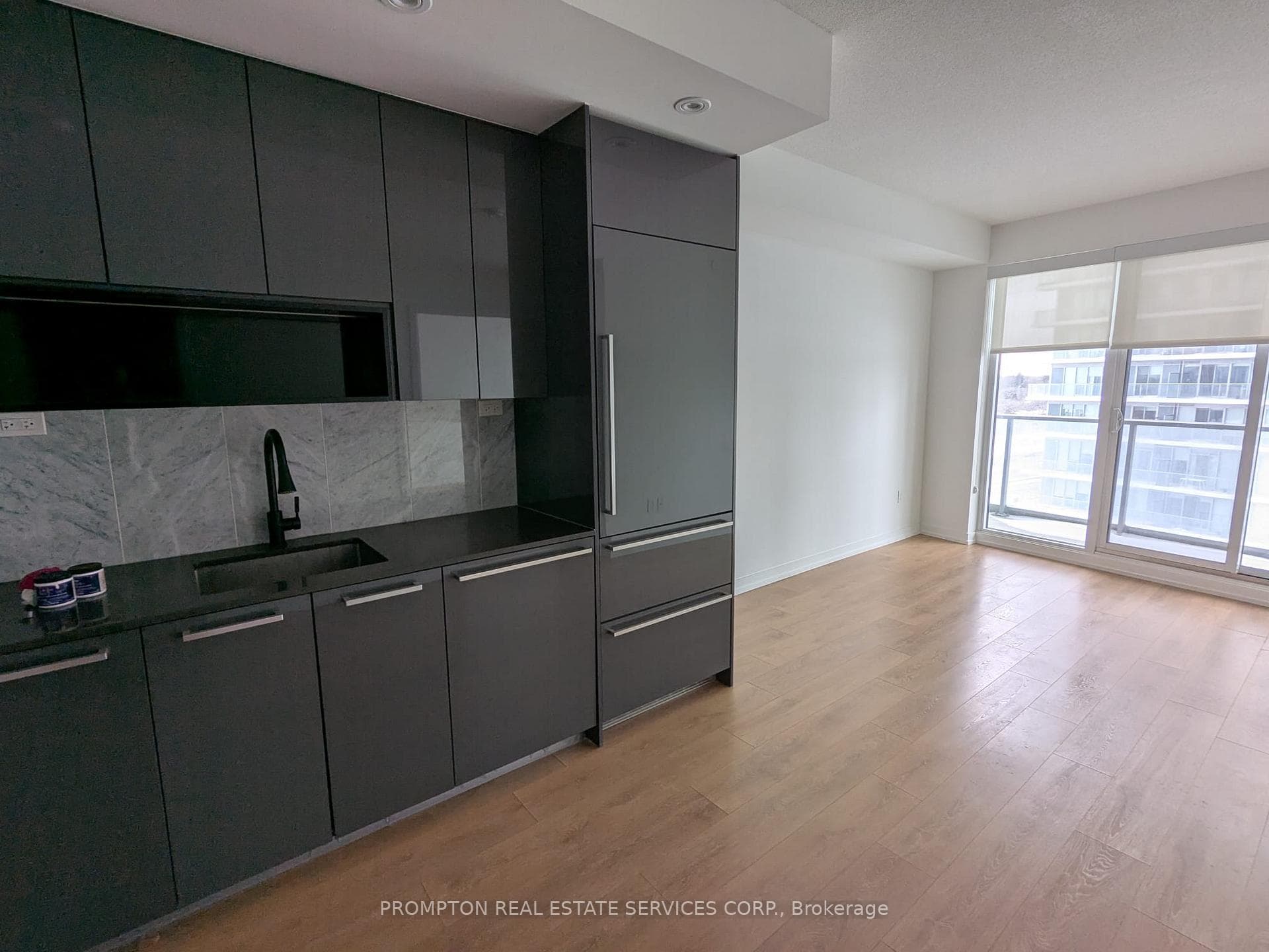 Kitchen/living