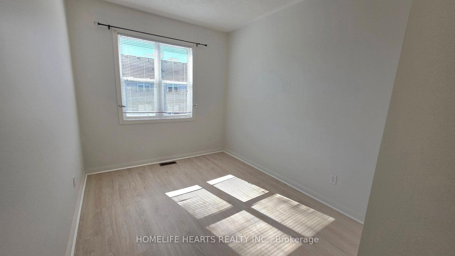 5980 Whitehorn Avenue Unit 156 photo 9