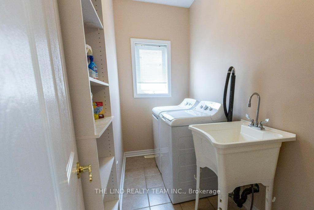 61 Mcintyre Drive photo 43