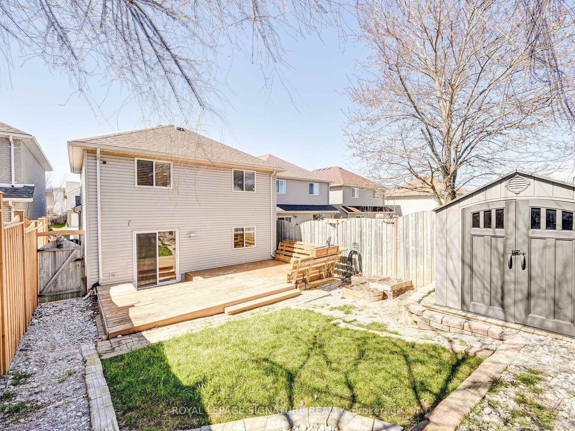672 Karlsfeld Road photo 40