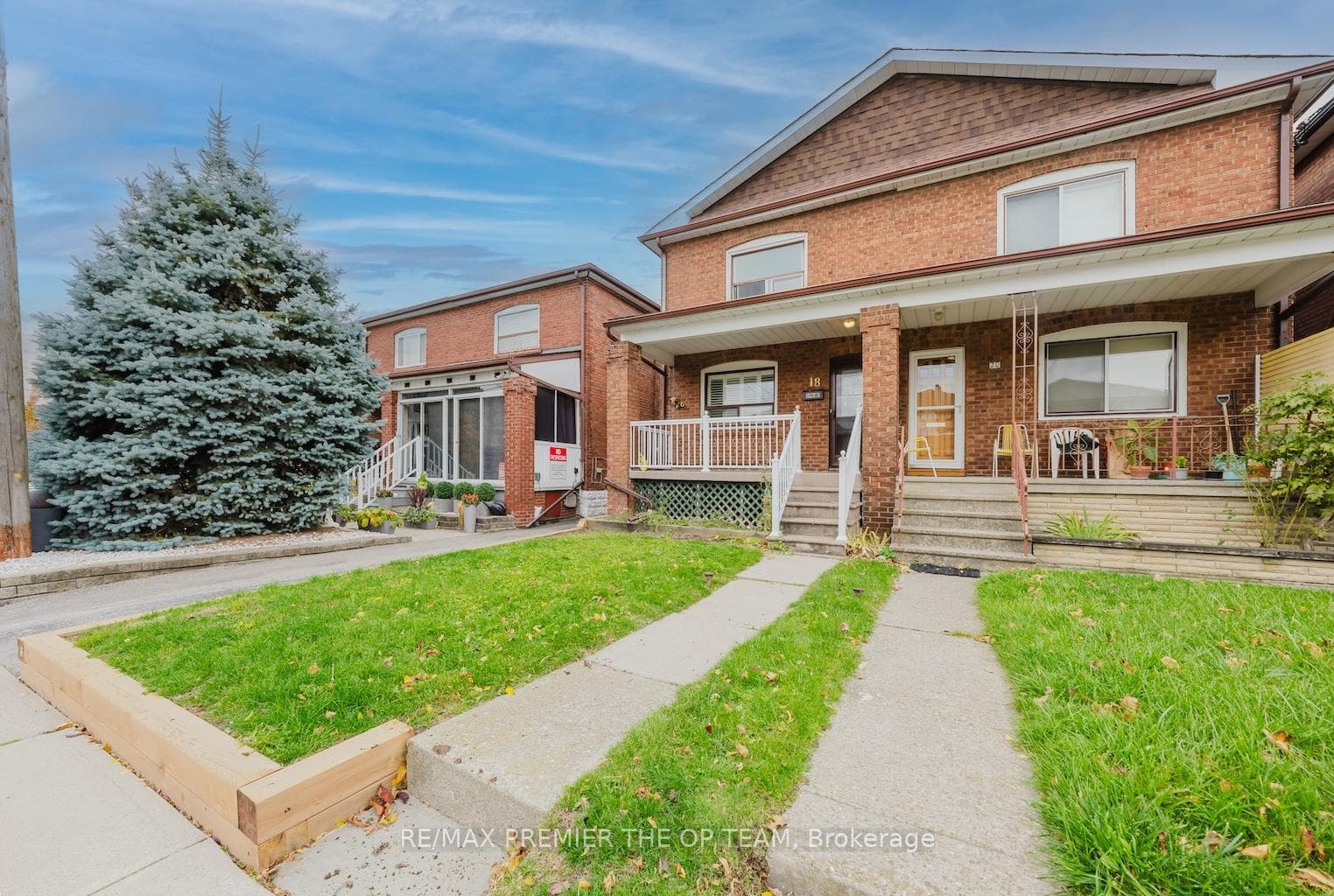 18 Greyton Crescent photo 3