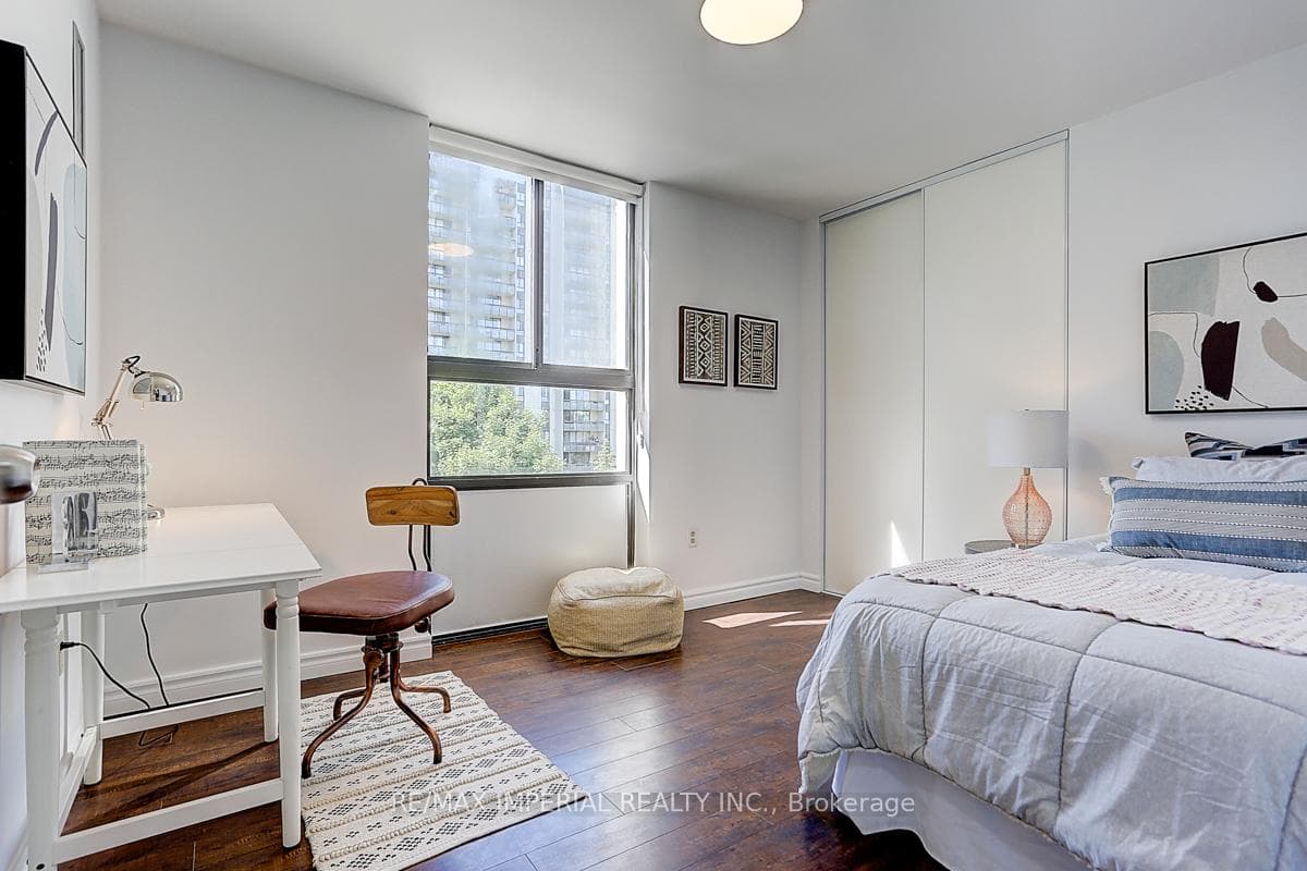 177 Linus Road Unit 511 photo 25
