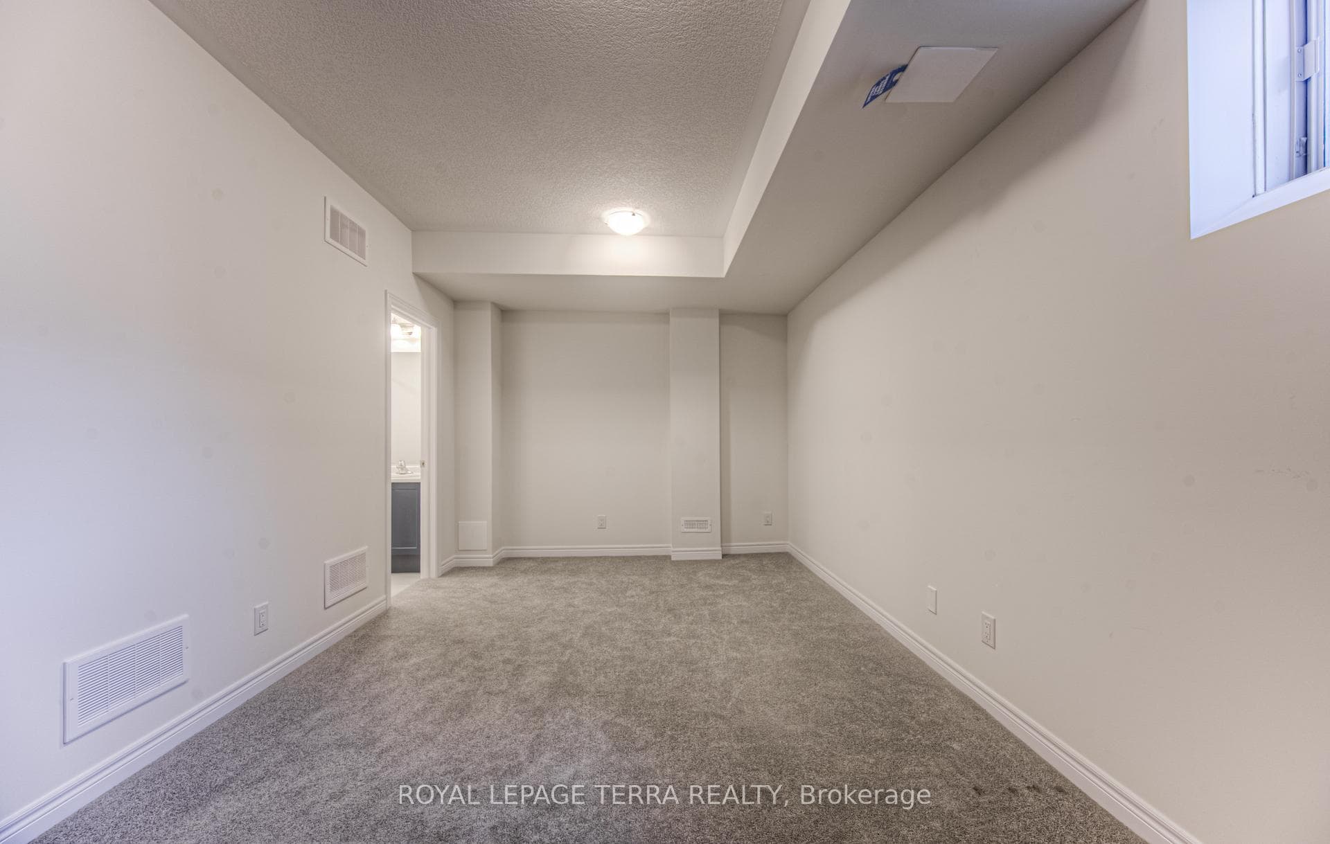 223 Broadacre Drive photo 39