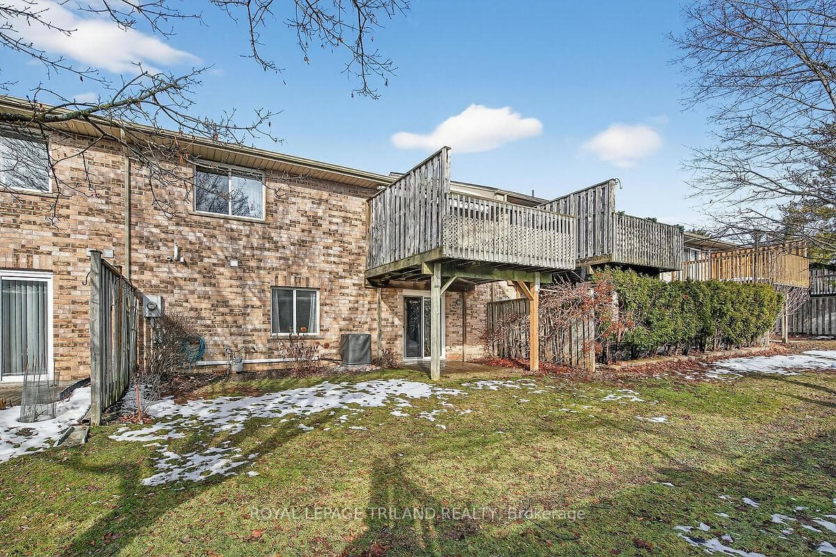 1241 Beaverbrook Avenue Unit 79 photo 3