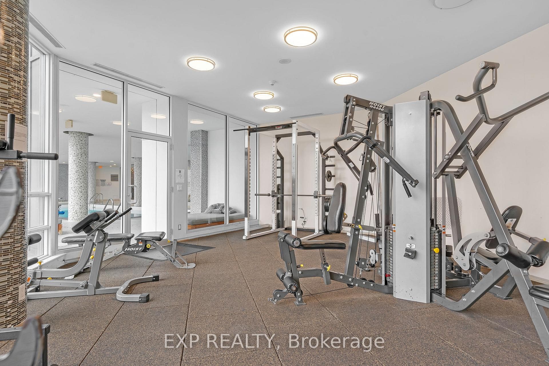 2240 Lake Shore Boulevard Unit 1908 photo 4