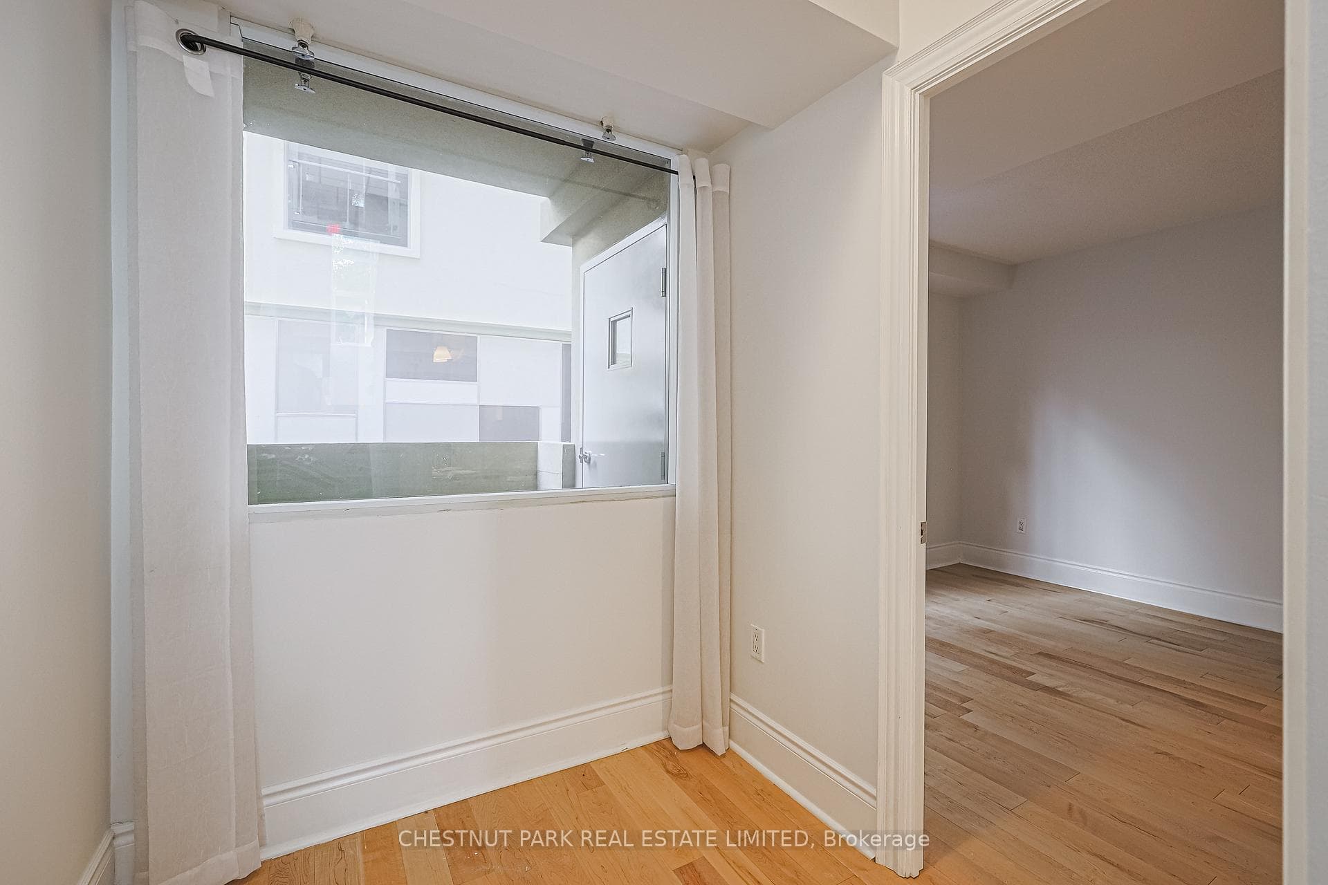 437 Roncesvalles Avenue Unit 209 photo 19