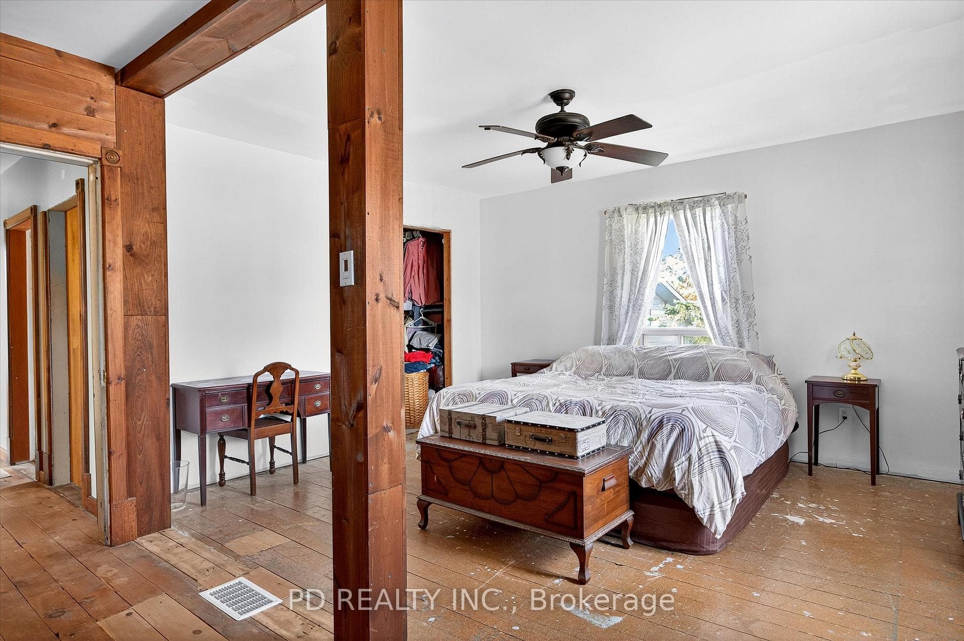 64 King Street photo 30