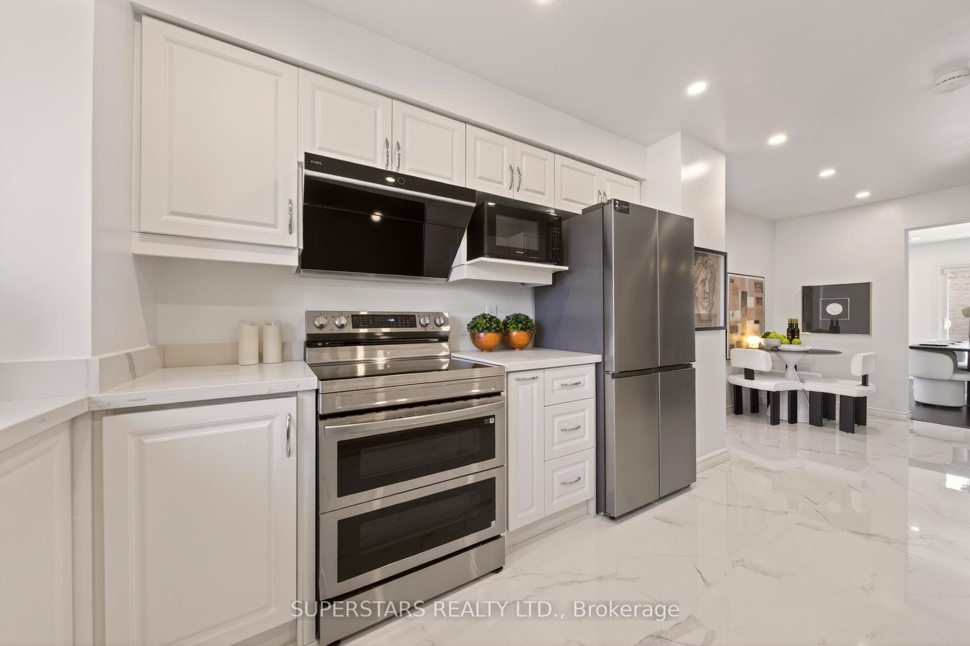 64 Tambrook Drive photo 15