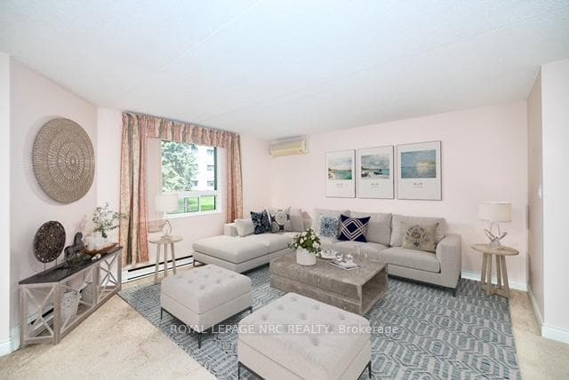 4658 Drummond Road Unit 113 photo 2