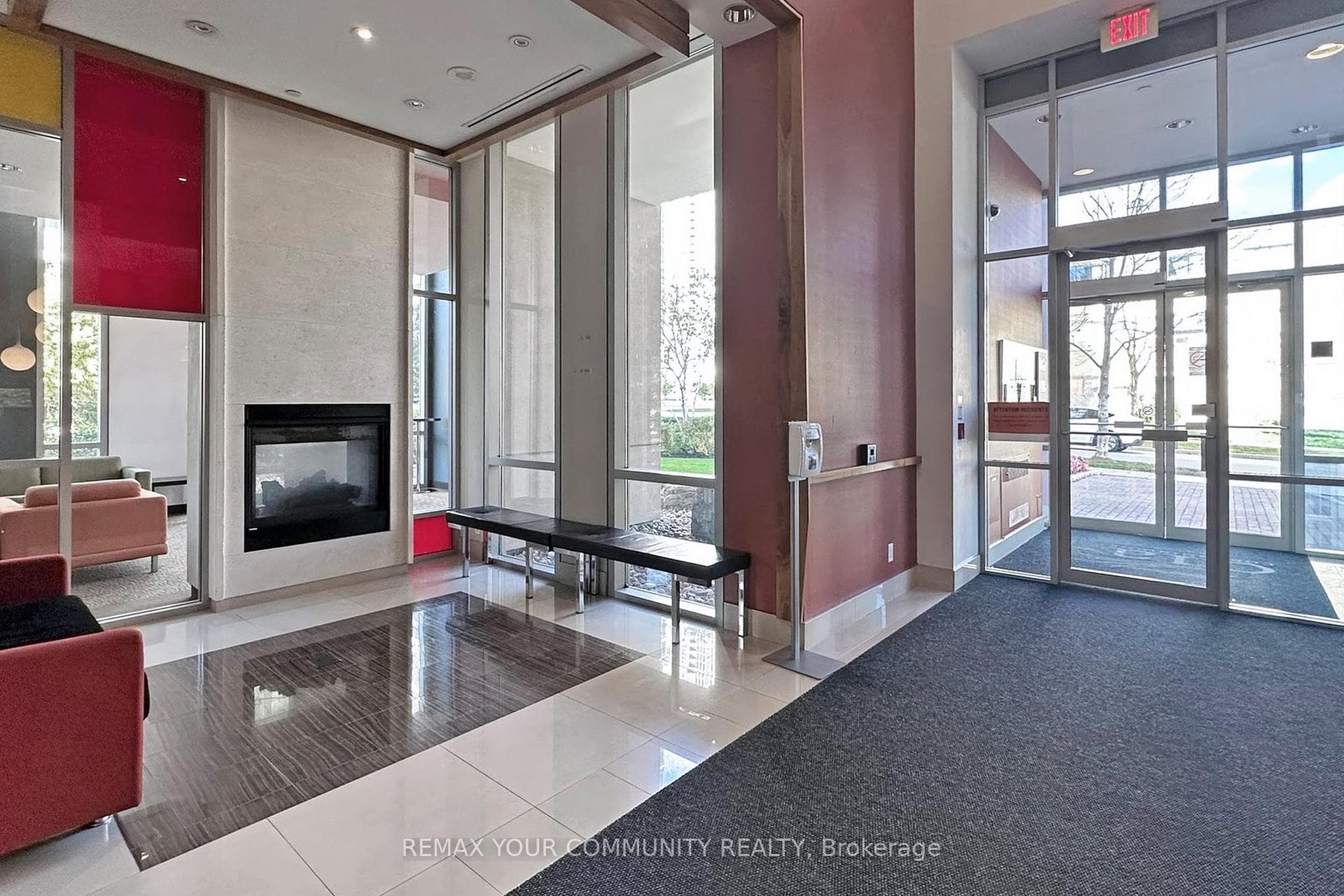 30 Canterbury Place Unit 1602 photo 2