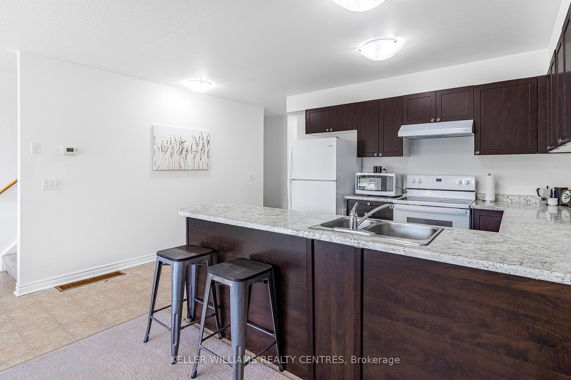 125 James Street photo 8