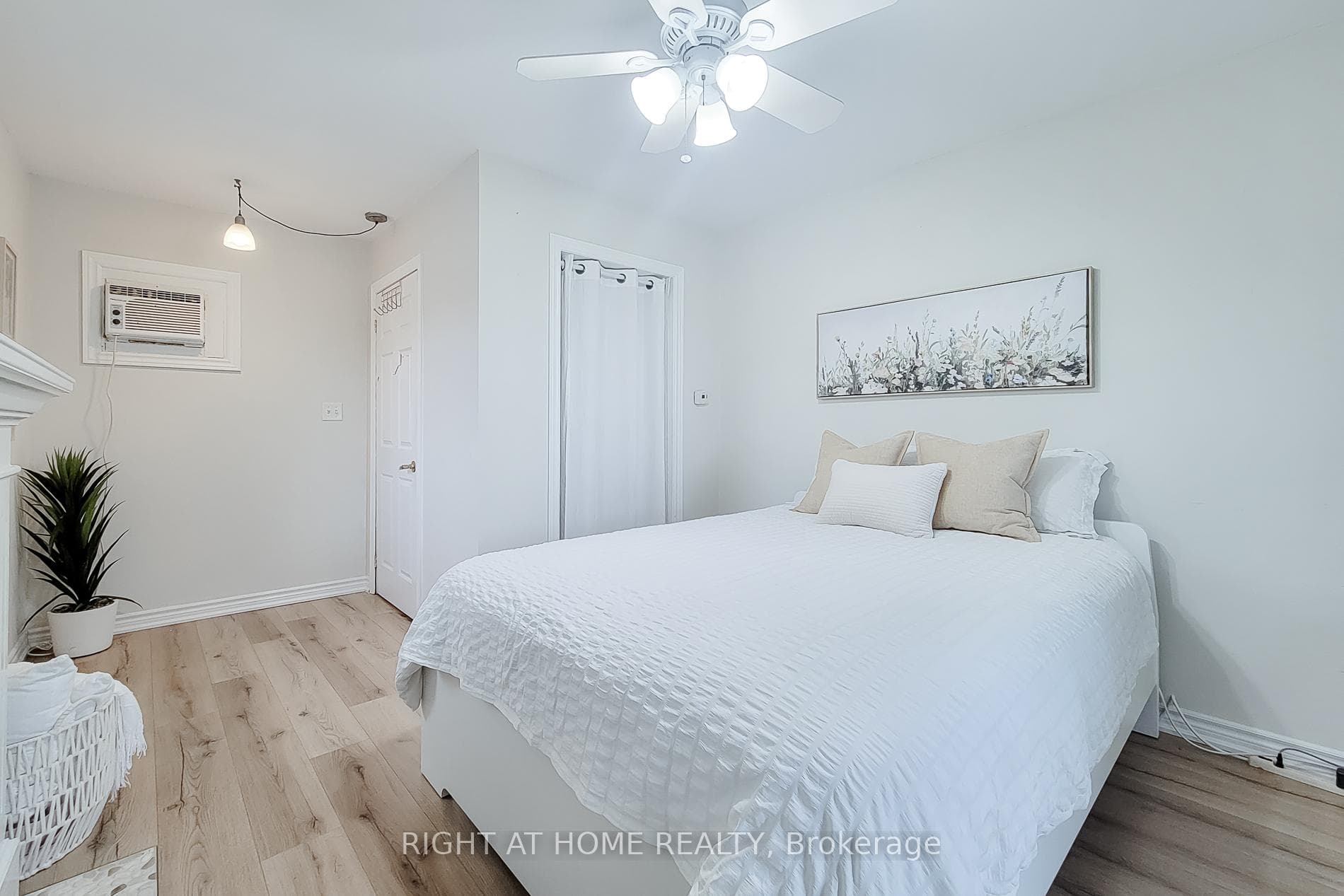 62 HAZEL Street photo 37