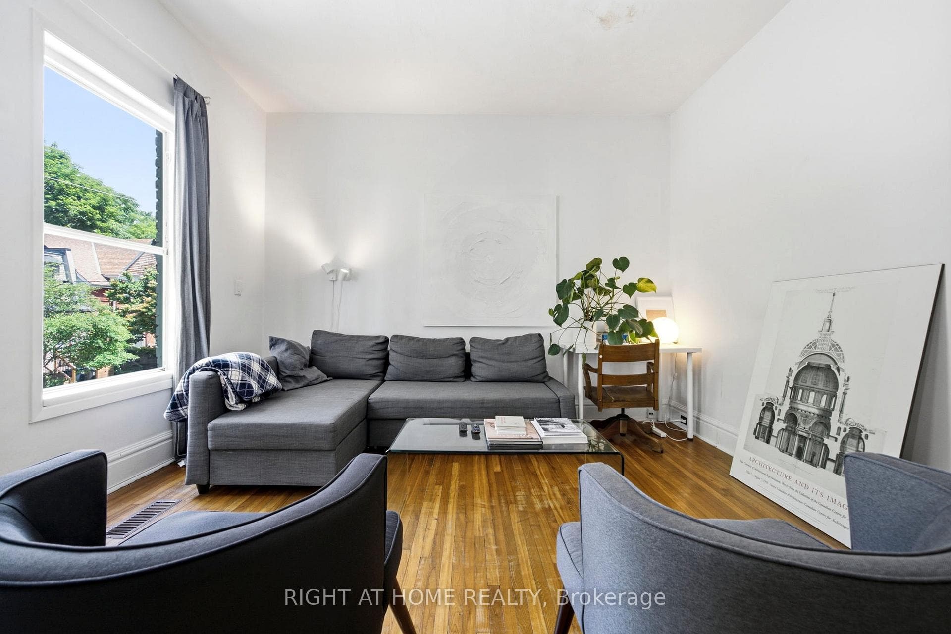 98 Beaconsfield Avenue Unit upper photo 7