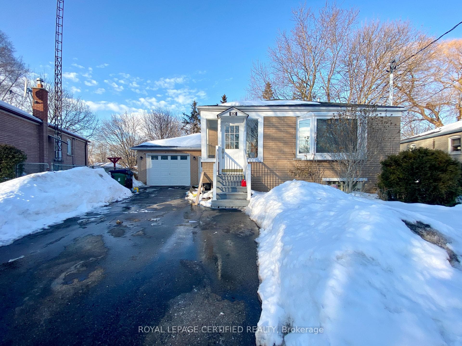 30 Blakemanor Boulevard Unit Bsmt photo 1