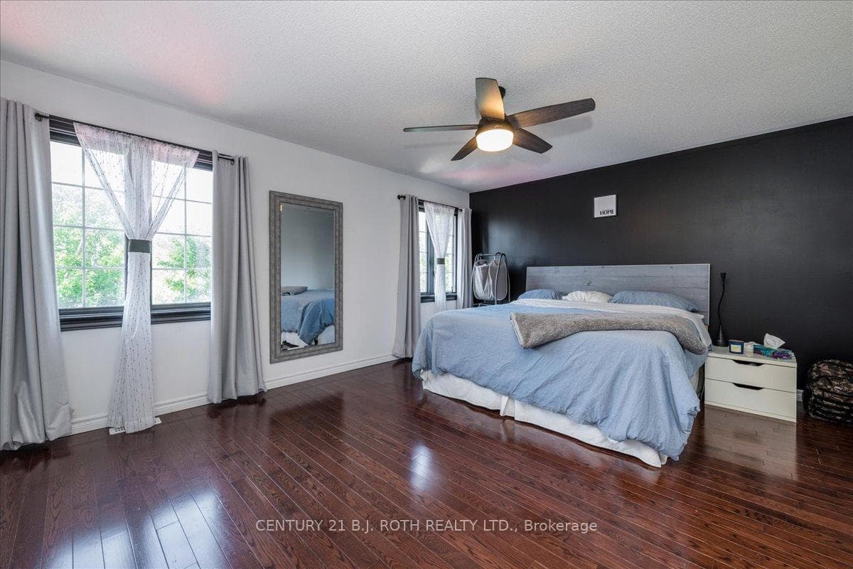 1327 Hunter Street photo 18