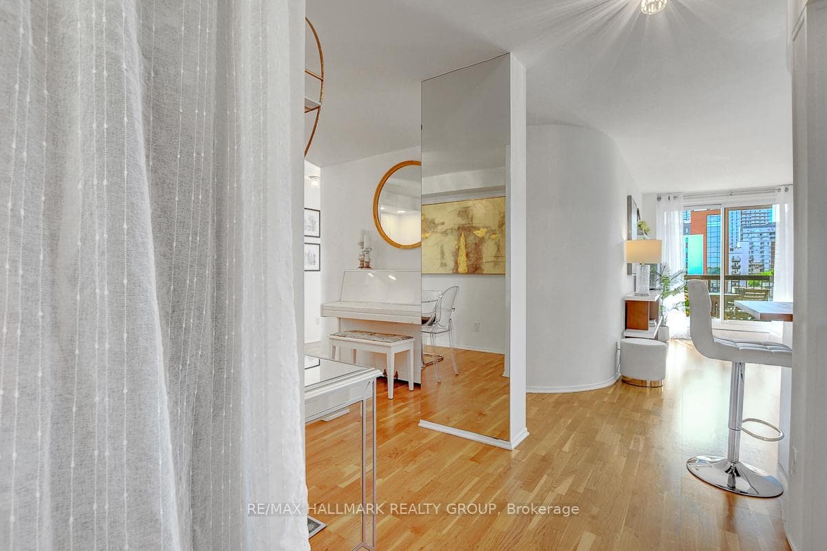 222 Guigues Avenue Unit 504 photo 7
