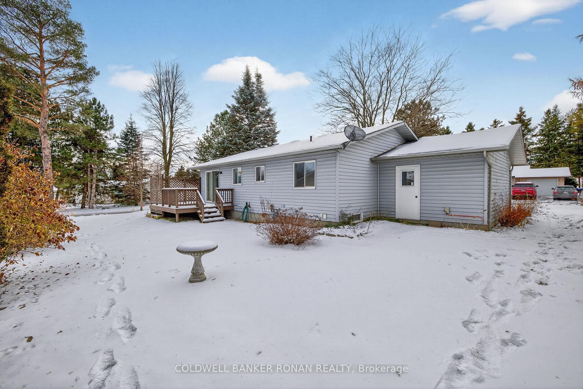 2 Balsam Court photo 41