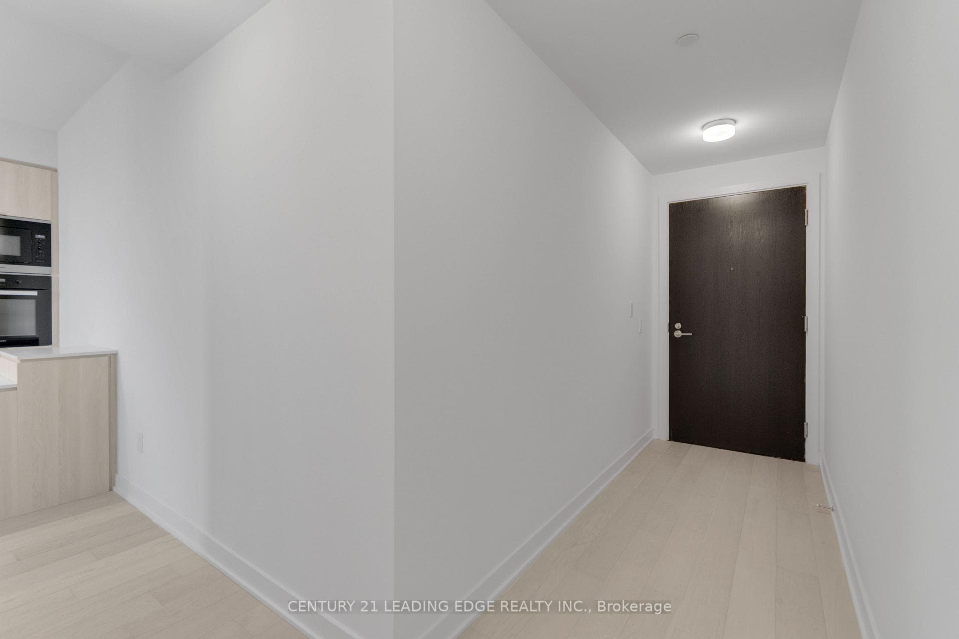 11 Yorkville Avenue Unit 3810 photo 15